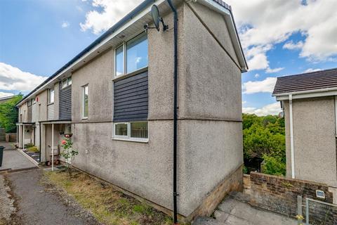 3 bedroom end of terrace house to rent, Thirlmere Gardens, Derriford
