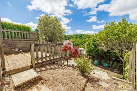 3 bedroom end of terrace house to rent, Thirlmere Gardens, Derriford