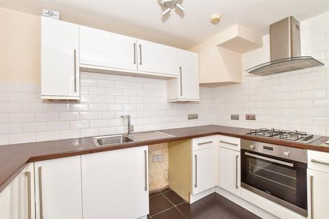 2 bedroom ground floor flat for sale, Lind Hill, Ryde PO33