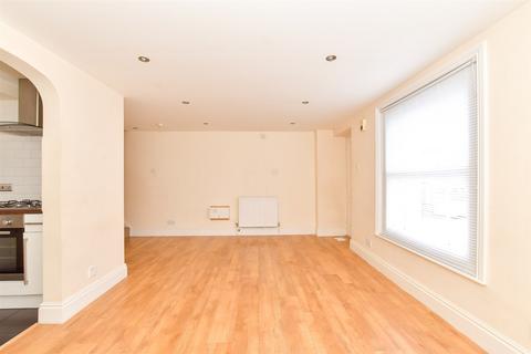 2 bedroom ground floor flat for sale, Lind Hill, Ryde PO33
