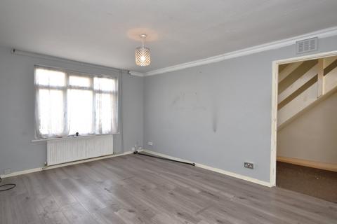 2 Chelmer Way, Shoeburyness, Southend-on-sea, SS3 9EB