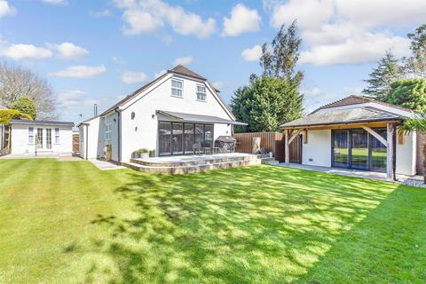 5 bedroom detached house for sale, Church Hill, Charing Heath, Ashford, Kent