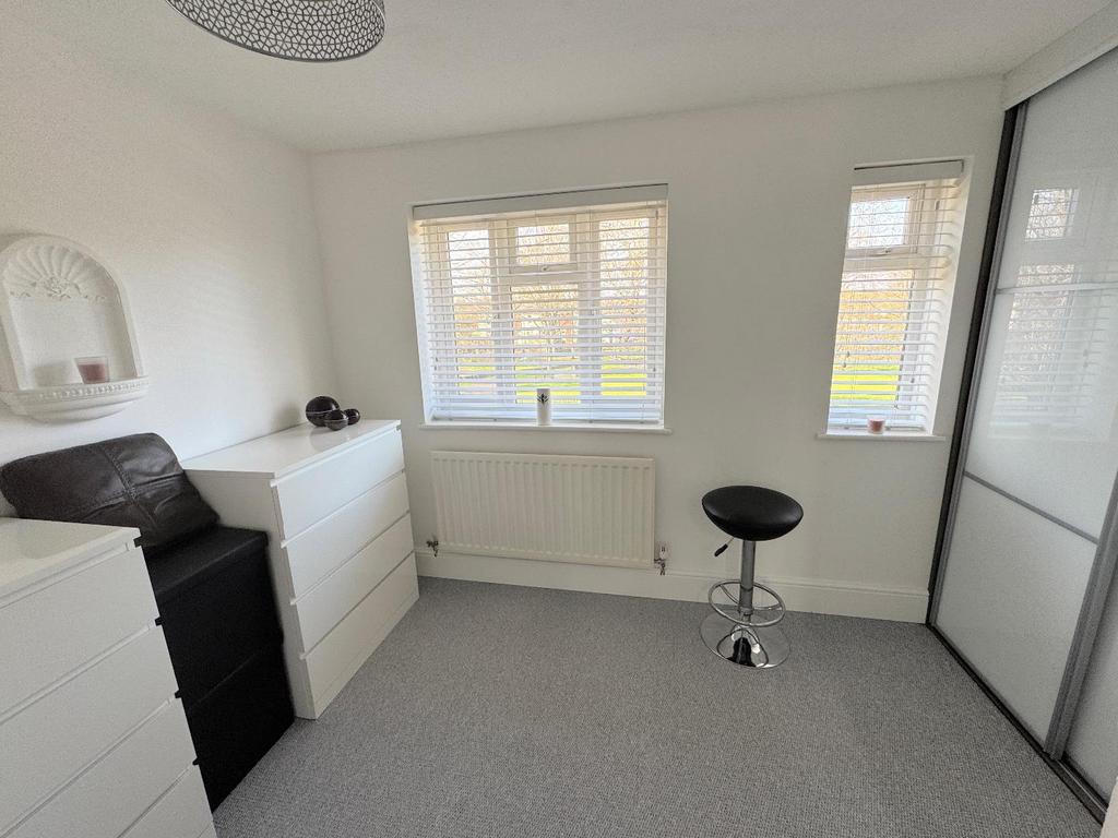 Bedroom 1 (front)