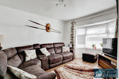 213 Ansley Road, Nuneaton, CV10 8NG