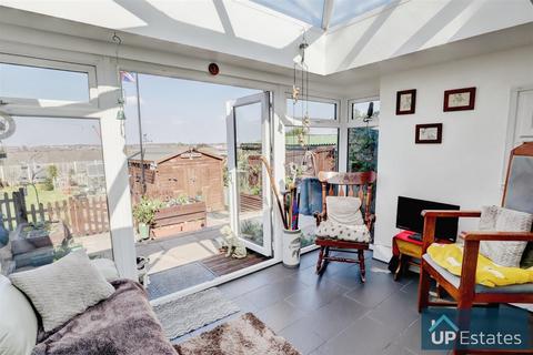 213 Ansley Road, Nuneaton, CV10 8NG