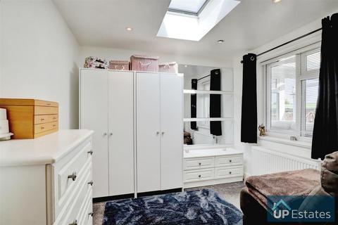 213 Ansley Road, Nuneaton, CV10 8NG
