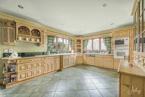 4 bedroom detached house for sale, Mayals Road, Mayals, Swansea