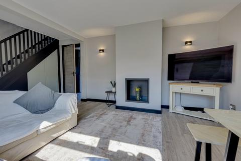 9 Church Close, Pool In Wharfedale, Otley, LS21 1LN