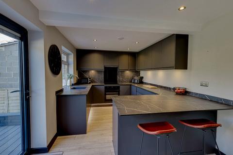 9 Church Close, Pool In Wharfedale, Otley, LS21 1LN