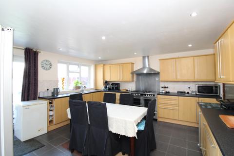 13 Featherston Road, Stevenage, SG2 9PP