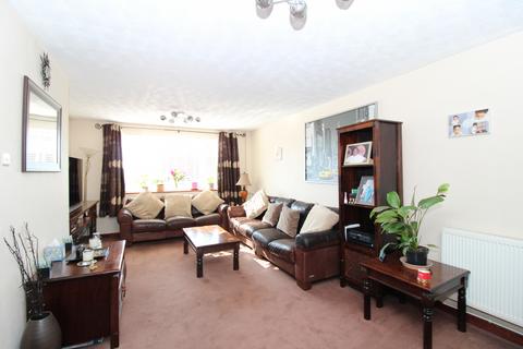 13 Featherston Road, Stevenage, SG2 9PP