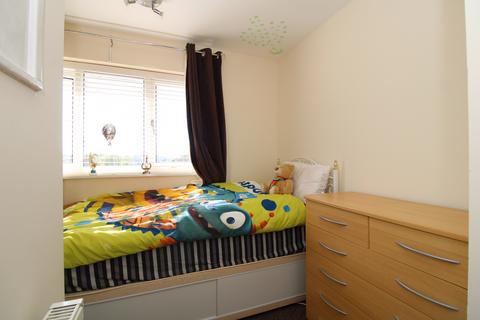13 Featherston Road, Stevenage, SG2 9PP