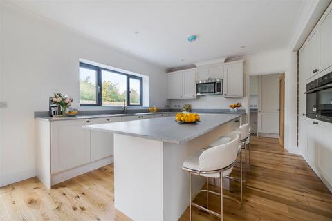 4 bedroom detached house for sale, Southbrook Lane, Cranbrook, Exeter
