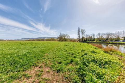 Land for sale, Birlingham, Eckington, Pershore