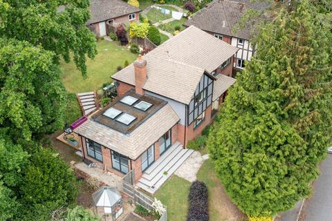 60 Swan Street, Alvechurch, Birmingham, B48 7RP