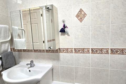 1 bedroom flat for sale, Greendale Court, North Yorkshire, DL8