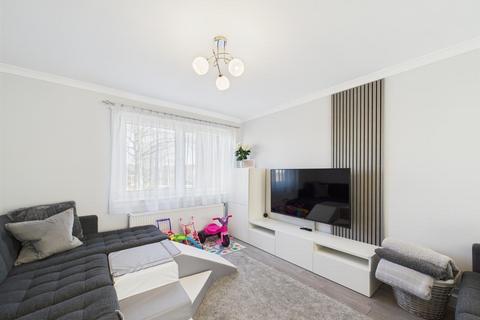3 Castlebrae, Auchterarder, PH3 1DL