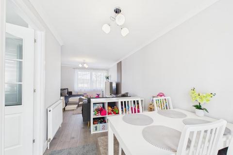 3 Castlebrae, Auchterarder, PH3 1DL