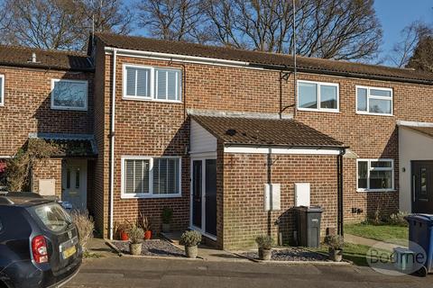 2 bedroom house for sale, Swallow Close, Milford, Godalming, Surrey, GU8
