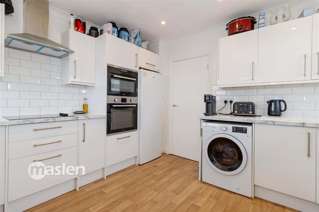 Kitchen.jpg