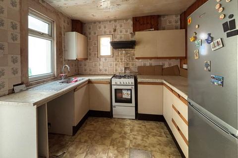 31 Bull Road, London, E15 3HQ