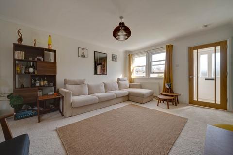 2 Old School Square, Kilbarchan, Johnstone, PA10 2NB