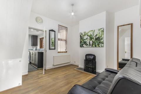 15 Vernon Road, London, E15 4DQ