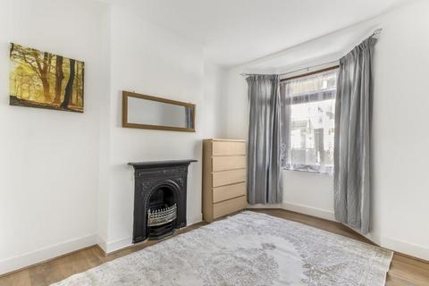 15 Vernon Road, London, E15 4DQ