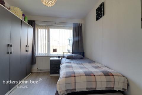 43 Sutherland Drive, Muxton, Telford, TF2 8QB