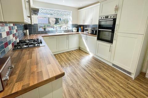 3 bedroom detached house for sale, Foxwood Avenue, Birmingham, B43