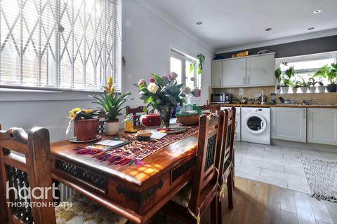 3 bedroom character property for sale, Woodville Road, Thornton Heath