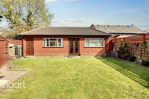 4 bedroom end of terrace house for sale, Wellwood Road, Ilford
