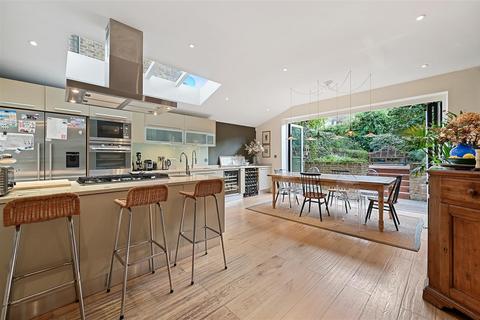 29 Dewhurst Road, London, W14 0ES