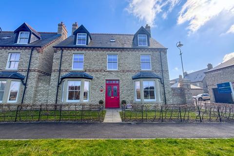 5 bedroom detached house for sale, Brugeford Way, Chester le Street DH3