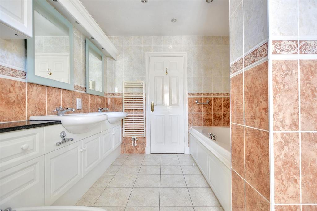 En-Suite