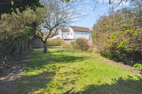 undefined, Little Bushey Lane, Bushey