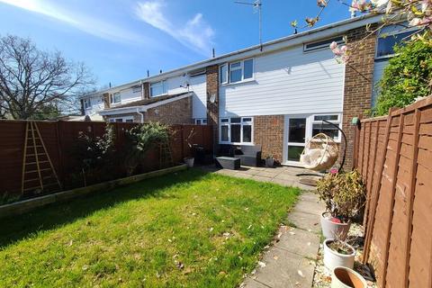 24 Benbow Gardens, Calmore, Southampton, SO40 2SX