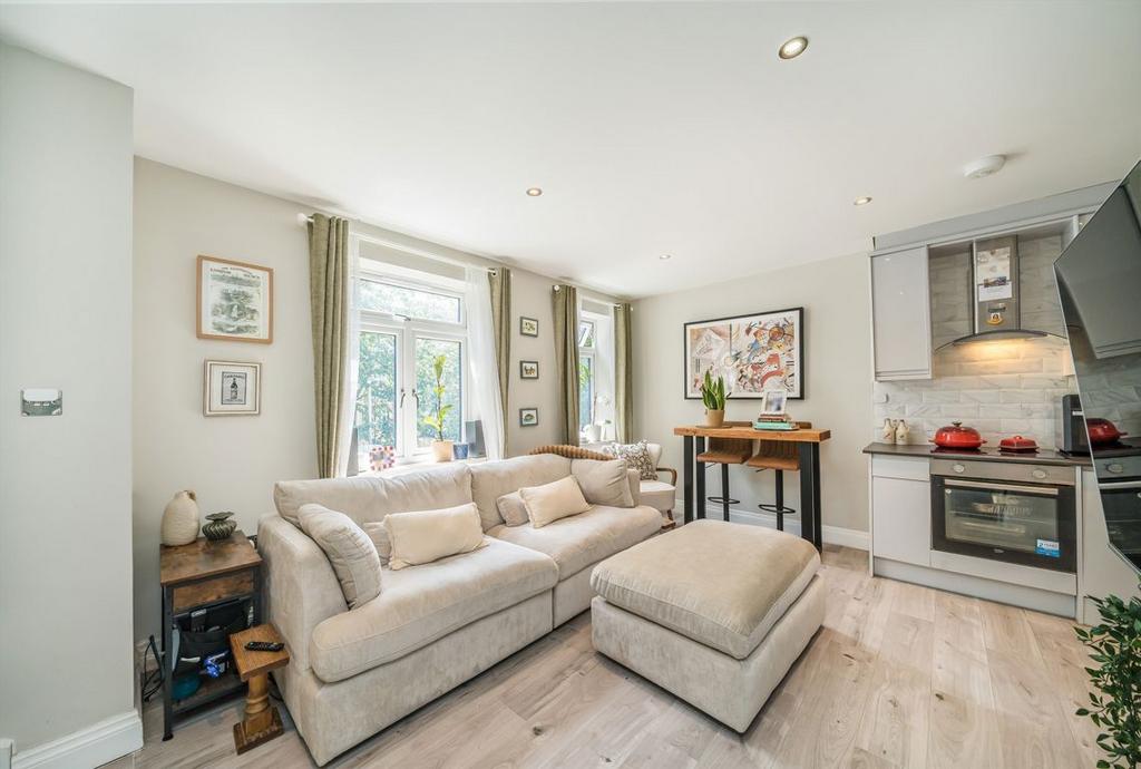 Apartment in London - View 4