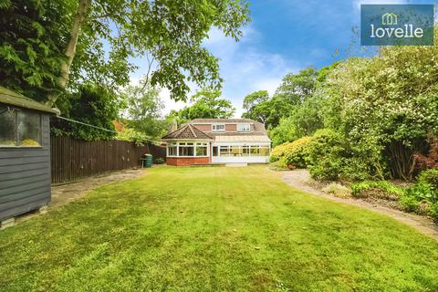 3 Ings Lane, Waltham, Grimsby, DN37 0EX