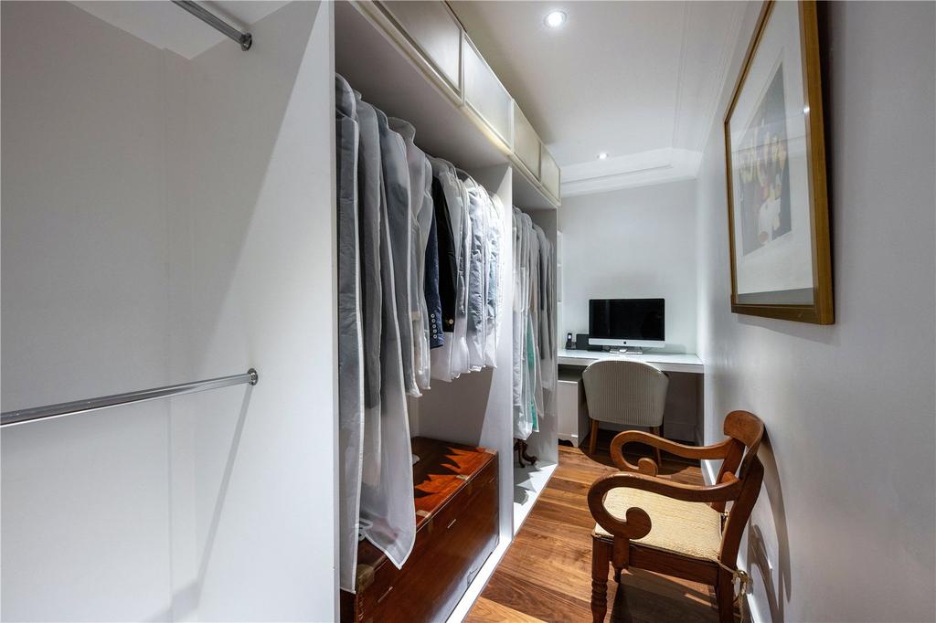 Dressing Room