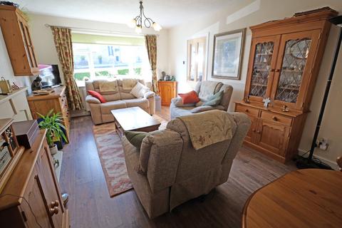 12 Rylstone Drive, Barnoldswick, BB18 5RG