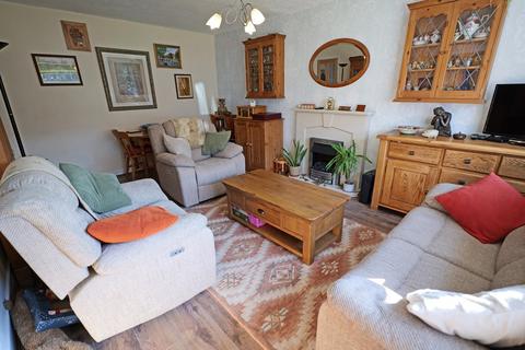 12 Rylstone Drive, Barnoldswick, BB18 5RG