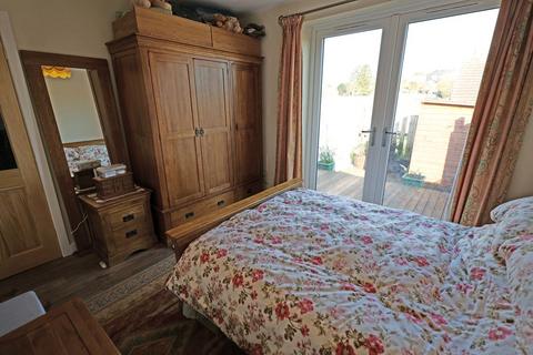12 Rylstone Drive, Barnoldswick, BB18 5RG