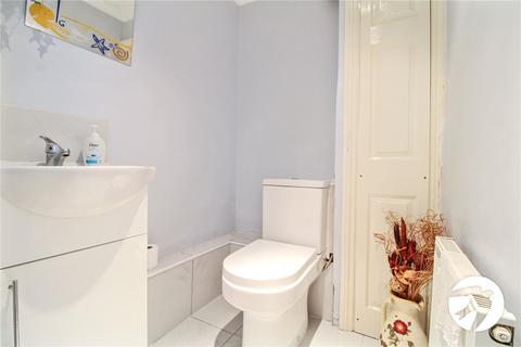 4 bedroom end of terrace house to rent, Old School Yard, Lower Range Road, Gravesend, Kent, DA12