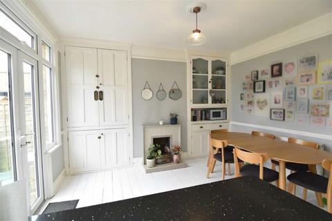 68 Dalmeny Avenue, London, SW16 4RP