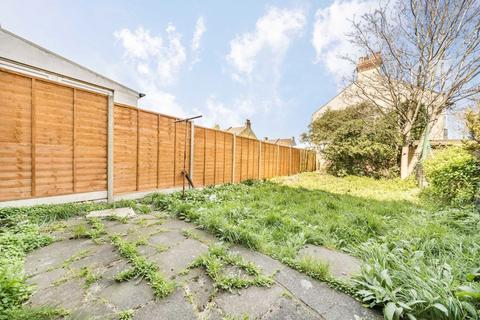 178 Langdale Road, Thornton Heath, CR7 7PR