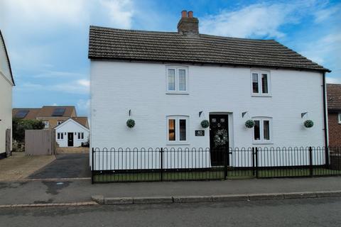 4 bedroom detached house for sale, Everton Road, Potton SG19