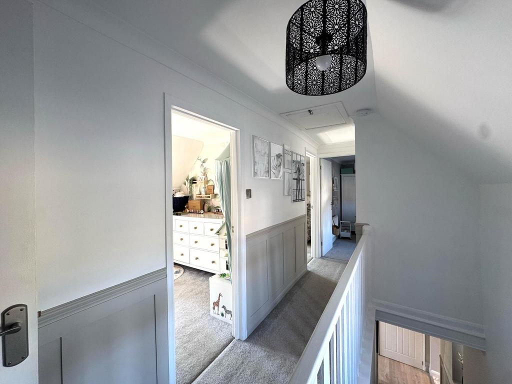 Galleried landing