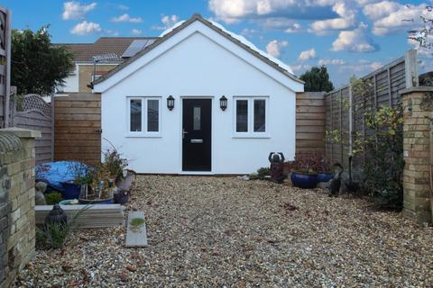 4 bedroom detached house for sale, Everton Road, Potton SG19