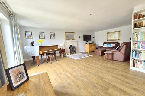 Kerris Vean Parc Morrep, Praa Sands, Penzance, TR20 9TE